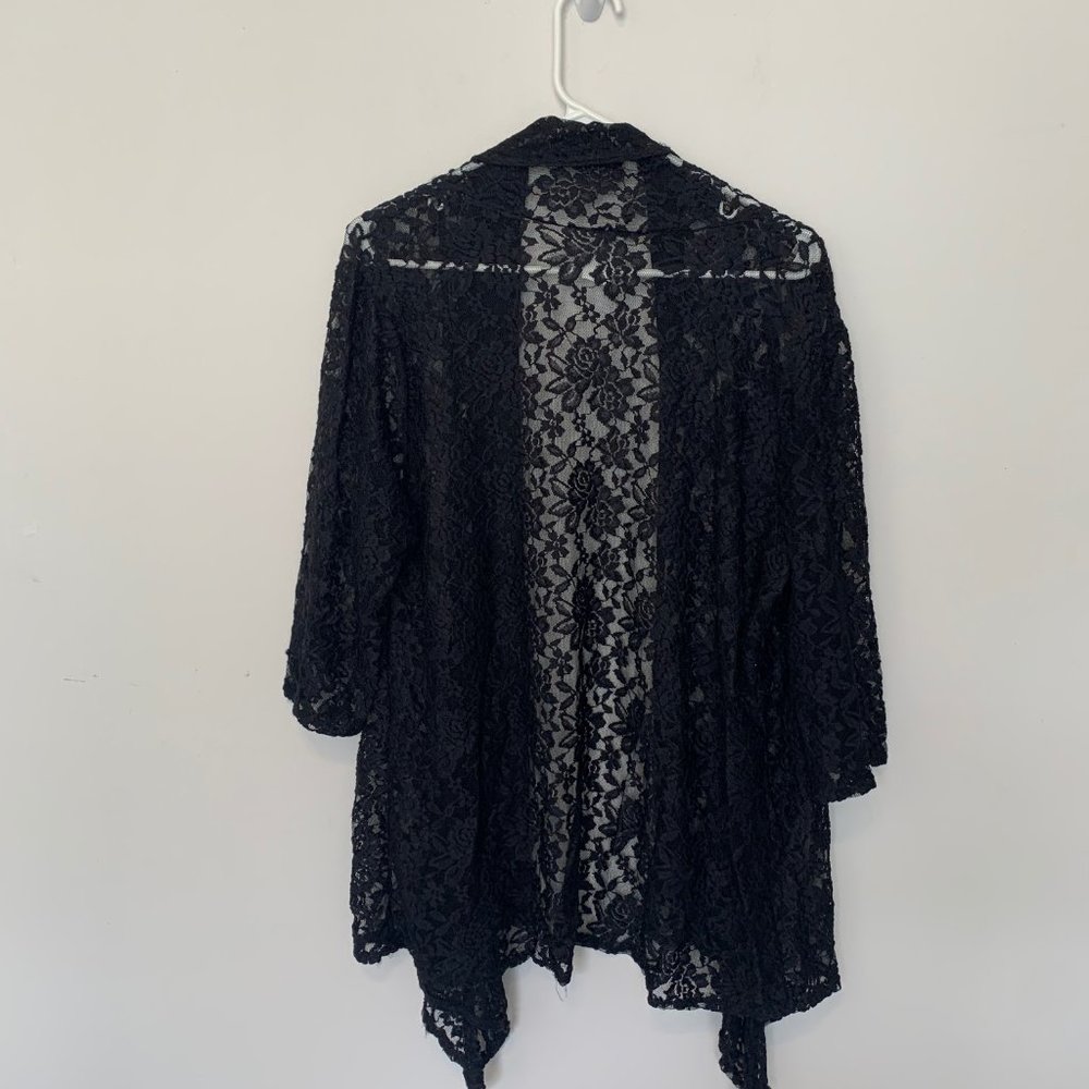 DOUBLE TAKE BLACK FLORAL LACE CARDIGAN SIZE 1X - Picture 4 of 7